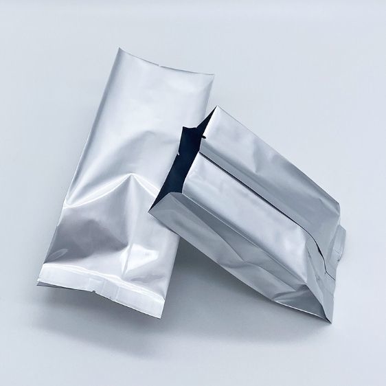 بيع بالجملة أكياس الألومنيوم البوليدية المقاومة للرطوبة الصفائح الحرارية الختم الجانبي غوسيت الفراغ كيس الألومنيوم الأوراق الألومنيوم للتخزين